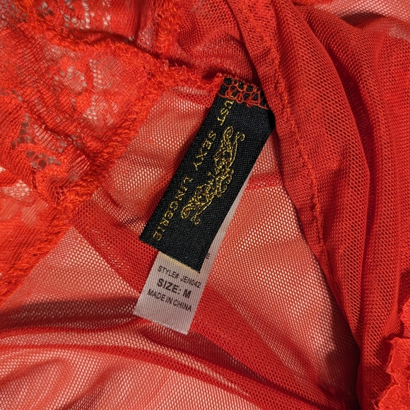 Red lace bodysuit. - Sheer mesh keyhole back teddy. - Picture 4 of 6